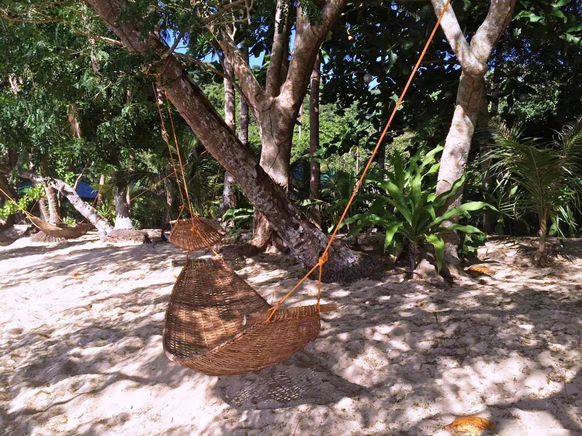 Garden Bay Beach Resort El Nido Exterior photo